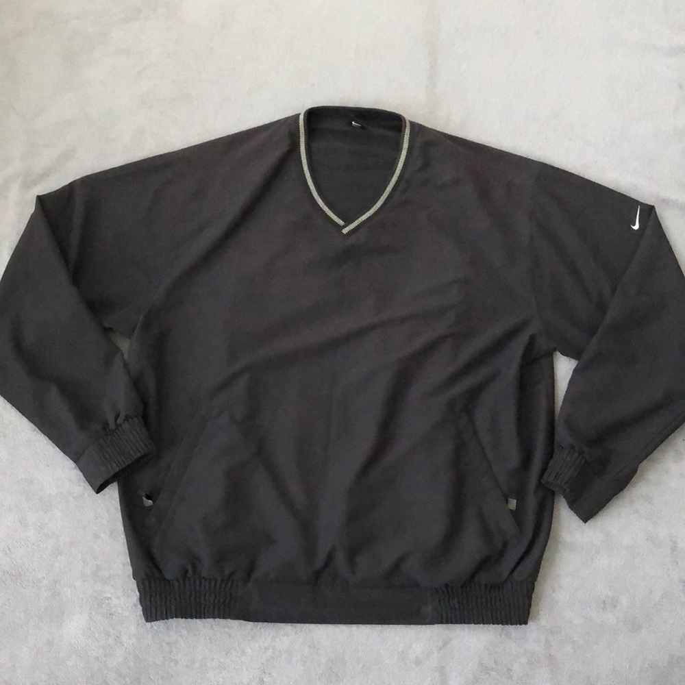 Nike Vintage Black V-neck Pullover Large